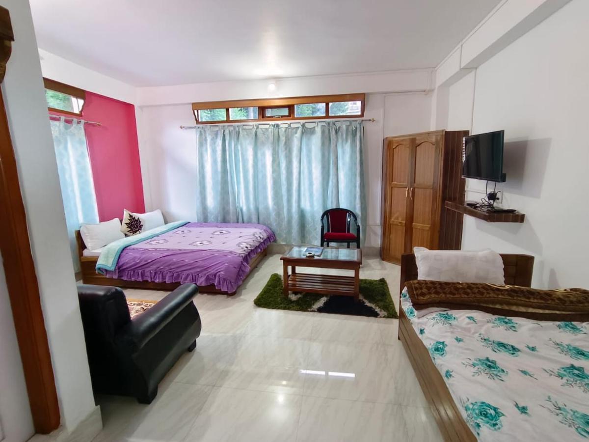 Hotel White Tara Tawang Esterno foto